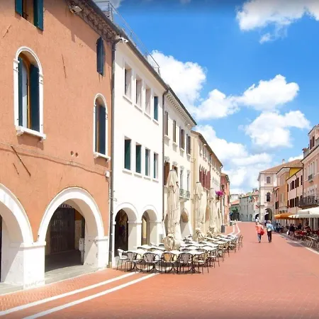 Lovely In Near Town Centre * Venedik