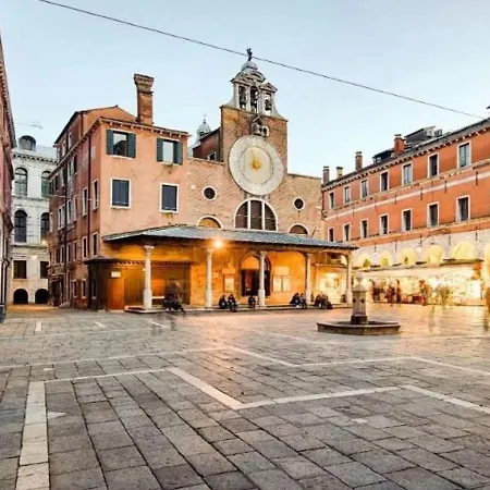 Daire Lovely In Near Town Centre Venedik
